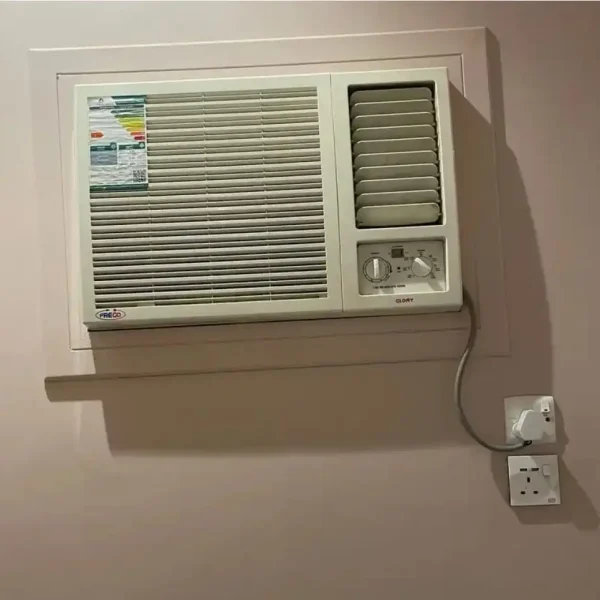 الصوره بها مكيف شباك علية استيكر موفر الطاقه الحالة مستعمل النوع frego hglrhs 18000 وحدة
